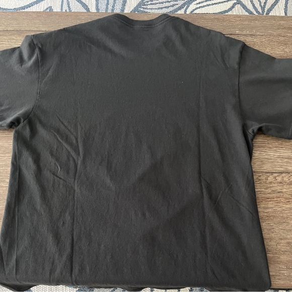 Marvel DeadPool Shirt - Picture 3 of 9